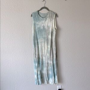 Universal Thread Sleeveless Maxi Dress – Green & Cream Tie-Dye